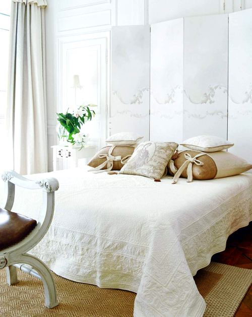 decora con textiles y detalles el dormitorio