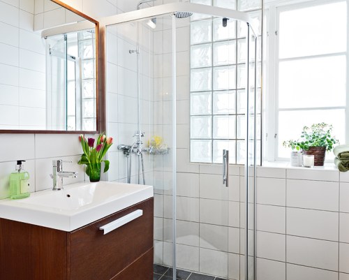 Iluminación del baño con pavés o ladrillo de vidrio ideas casas