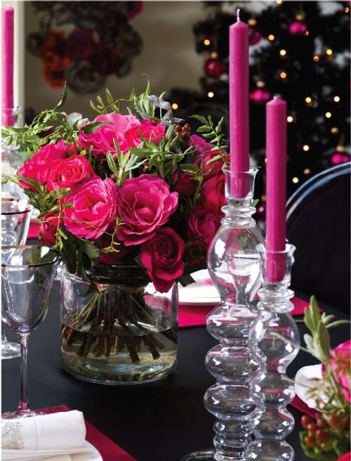 Decoración de Navidad para la Mesa, Colores Rosa y Negro. Decoración de Navidad para la Mesa, Colores Rosa y Negro.