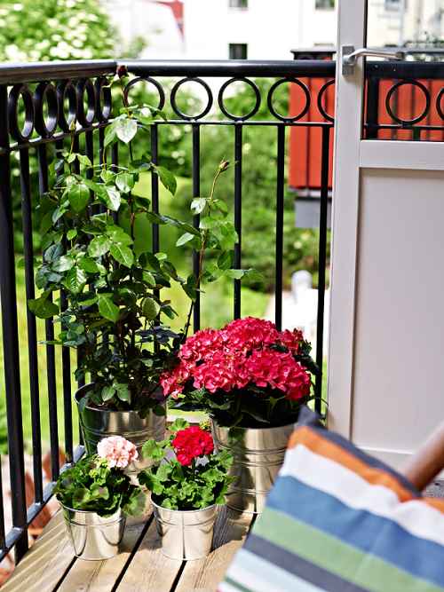 Una idea para decorar un pequeño balcón en verano ideas casas Decoración Balcón Garden