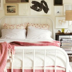 Decorar el dormitorio usando cuadros